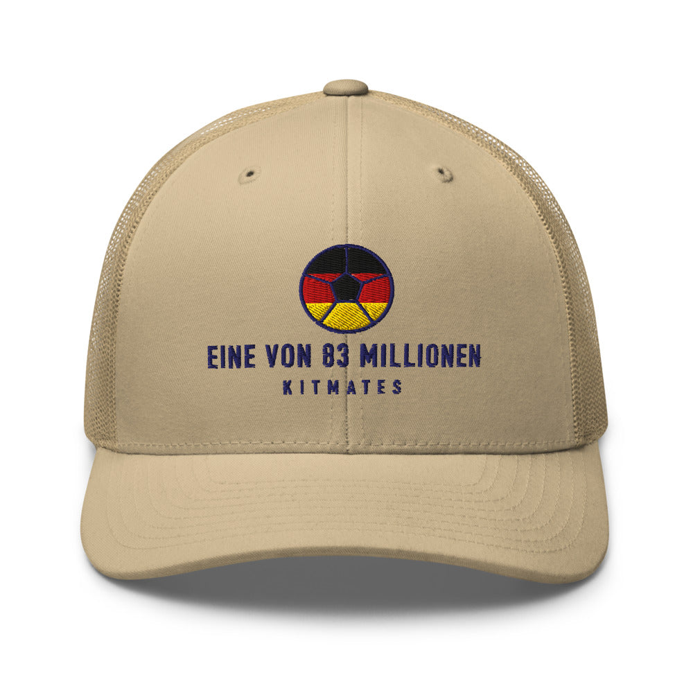 Eine von 83 Millionen Cap – KITMATES Trucker, bestickt – Khaki