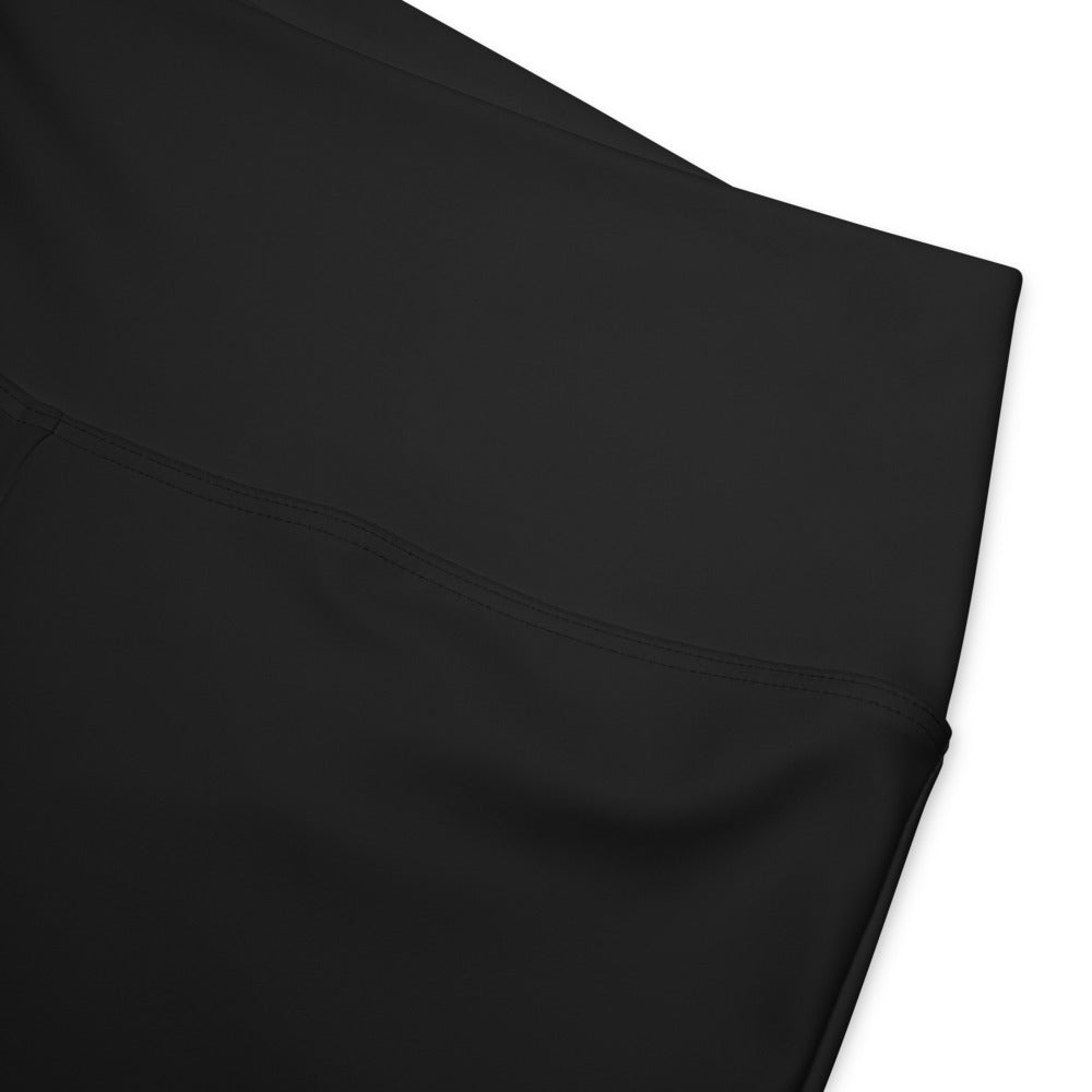 Eine von 83 Millionen Flare-Leggings – Schwarz