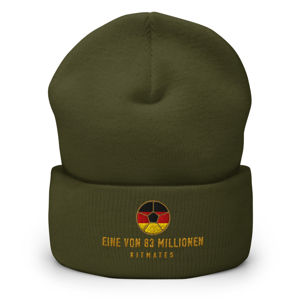 Eine von 83 Millionen Mütze – KITMATES Beanie – Oliv
