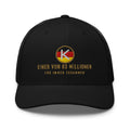 Einer von 83 Millionen Cap – Schwarz-Rot-Gold Edition – Schwarz