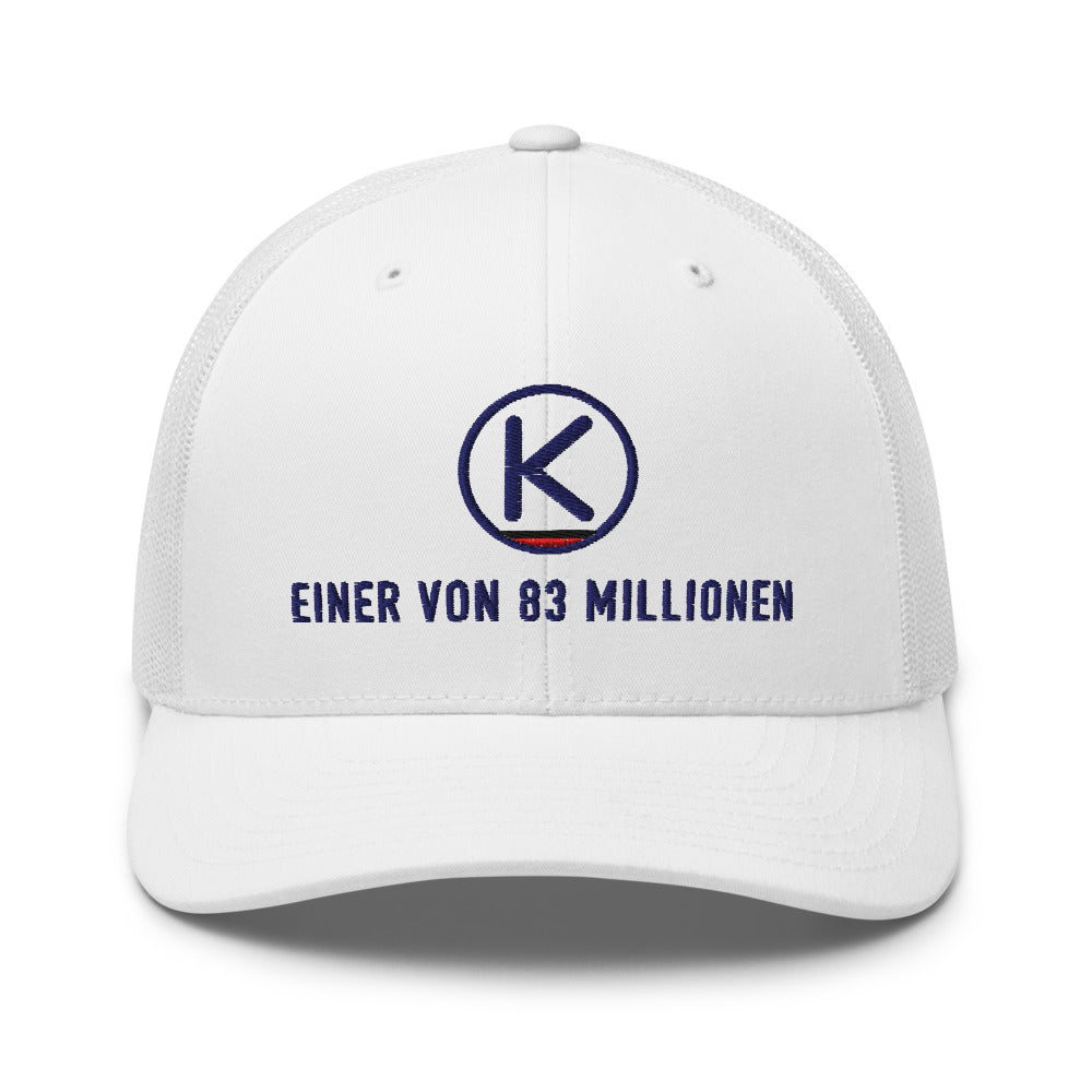 Einer von 83 Millionen Cap – KITMATES Trucker, bestickt – Weiß