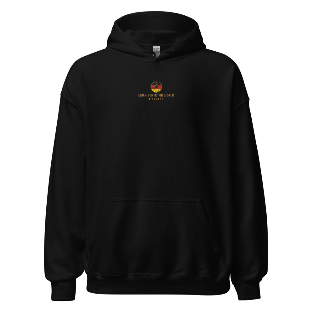 Einer von 83 Millionen Hoodie – KITMATES – Schwarz