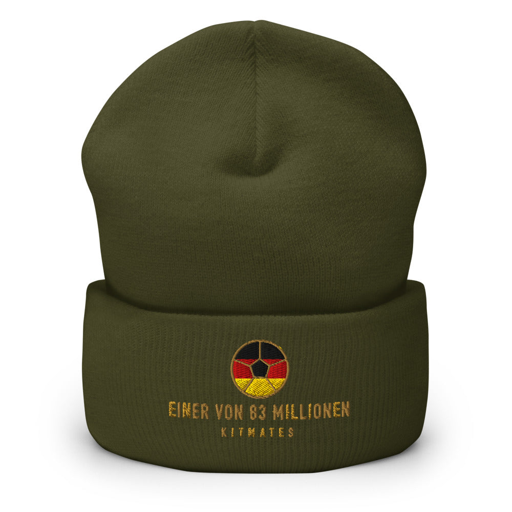 Einer von 83 Millionen Mütze – KITMATES Beanie – Oliv
